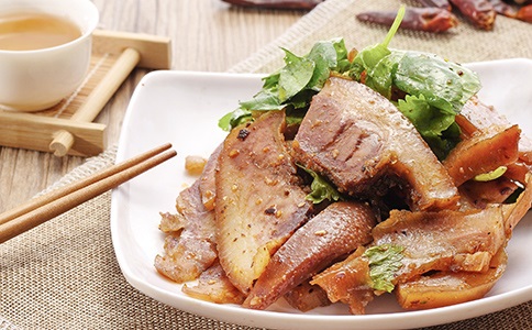 办理食品经营许可证需要哪些条件?